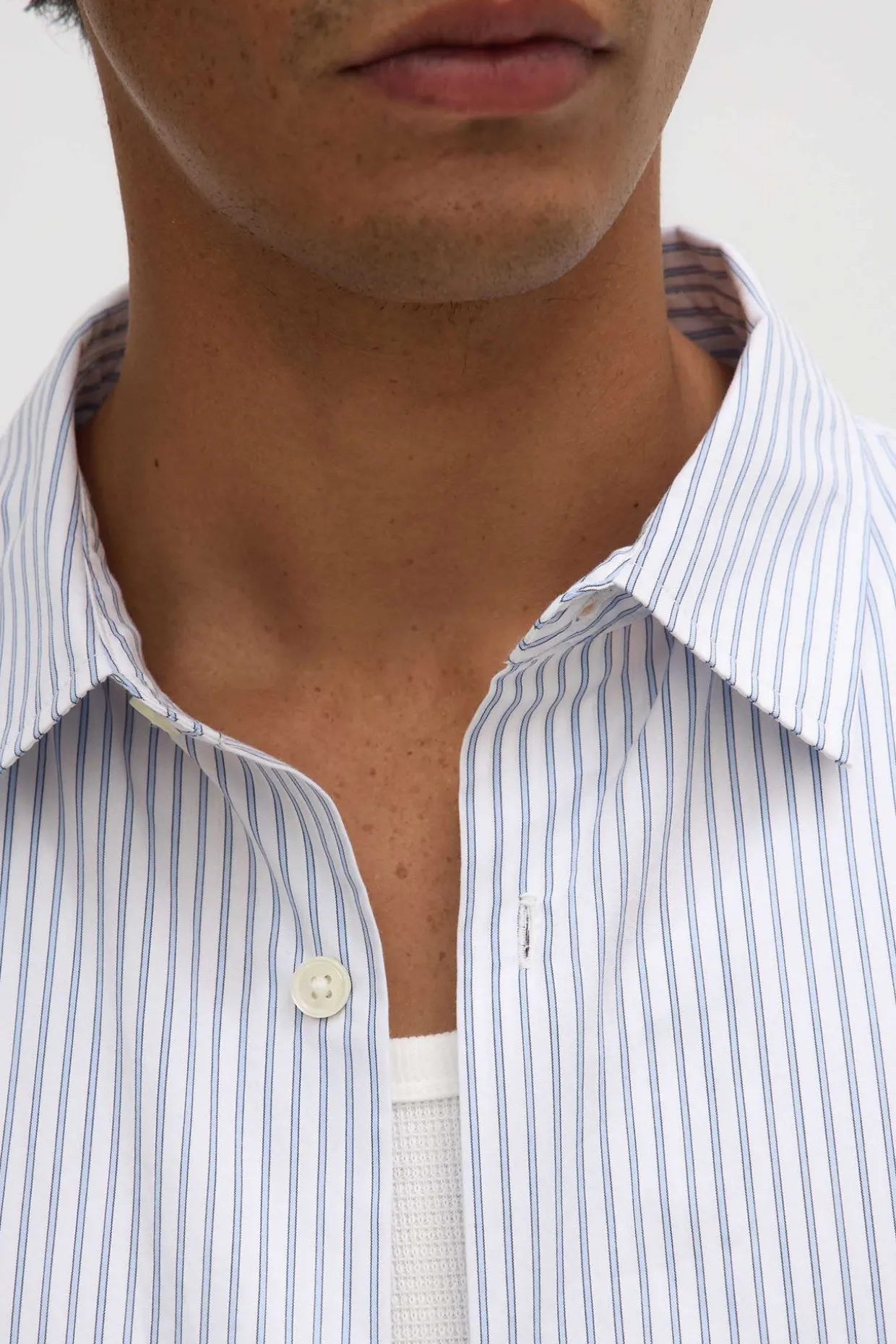 Alec Poplin Stripe Short Sleeve Shirt