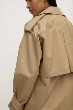 Arden Short Mac Jacket