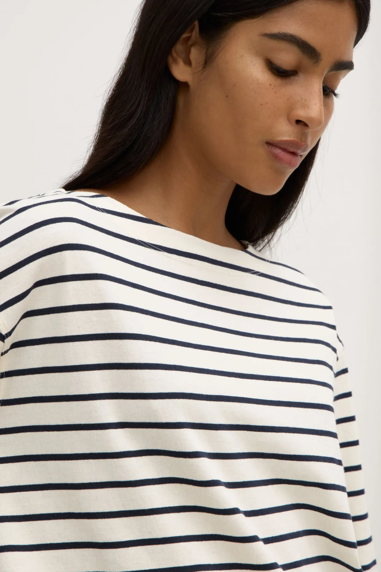 Bonne Long Sleeve Tee