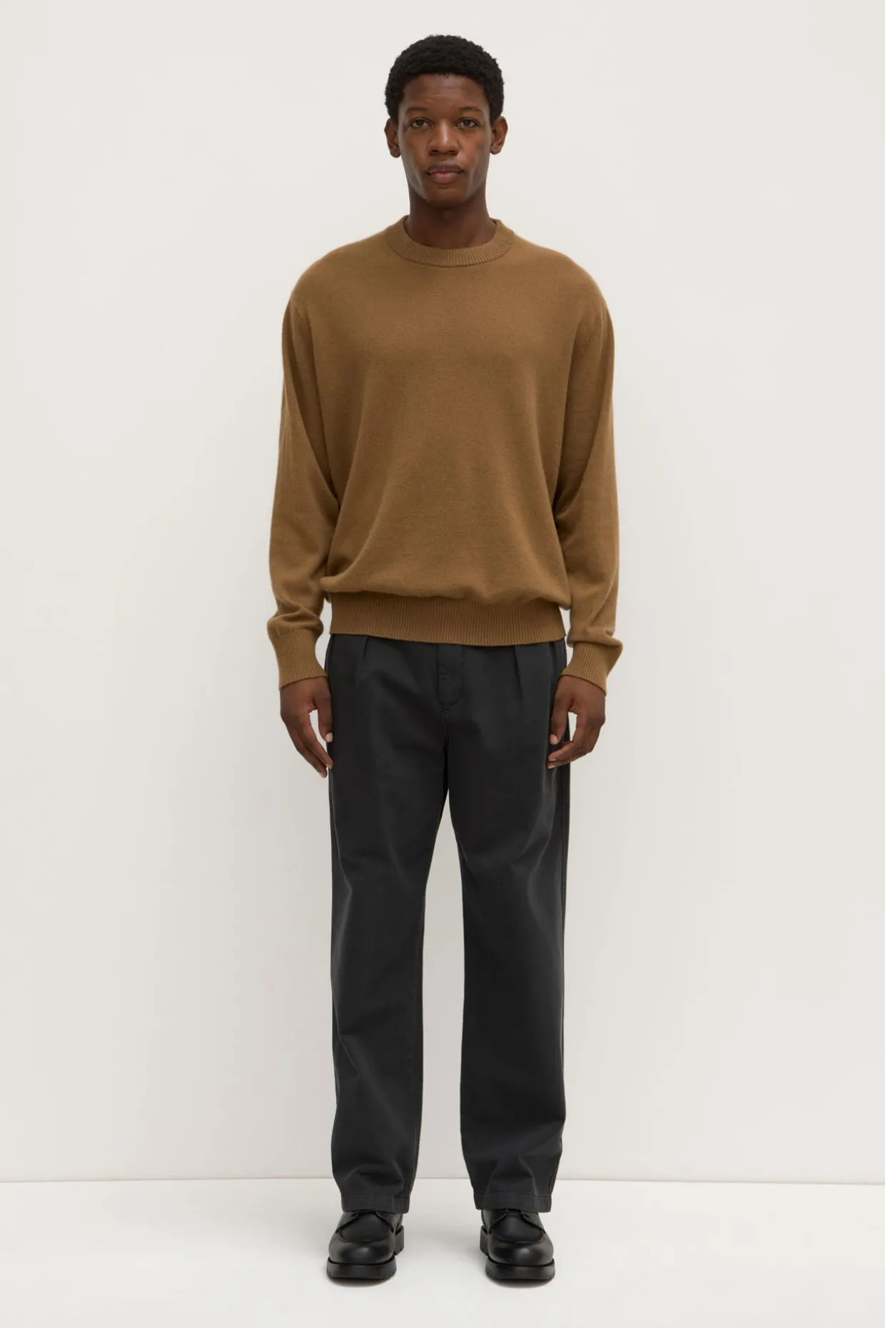 Cashmere Crew Neck Knit