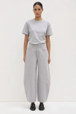 High Rise Barrel Jean