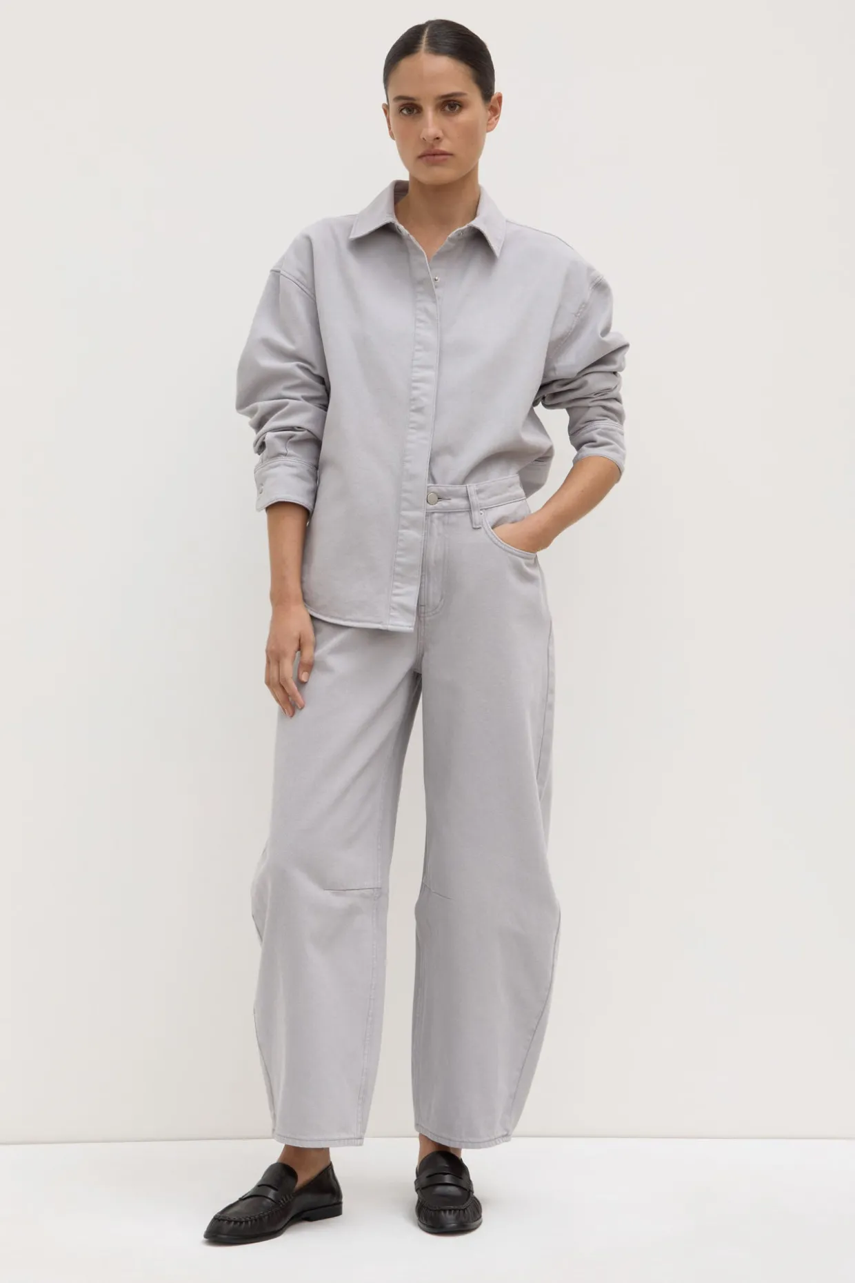 High Rise Barrel Jean