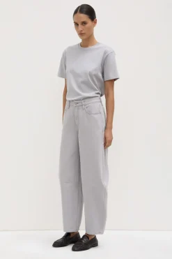 High Rise Barrel Jean