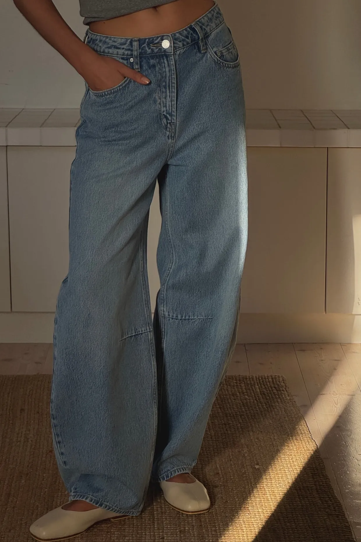 High Rise Barrel Jean