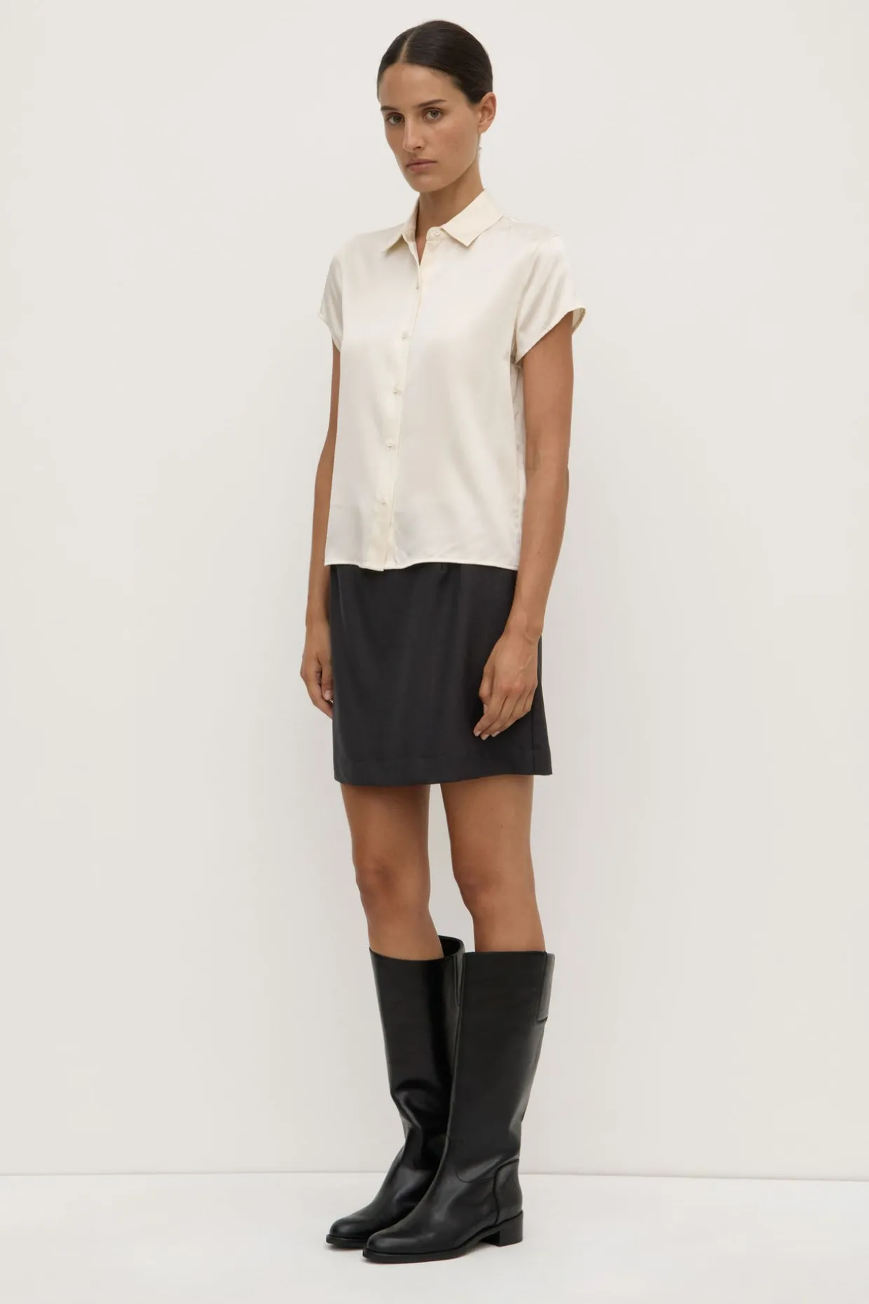 Karri Silk Short Sleeve Shirt