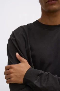 Knox Long Sleeve Tee