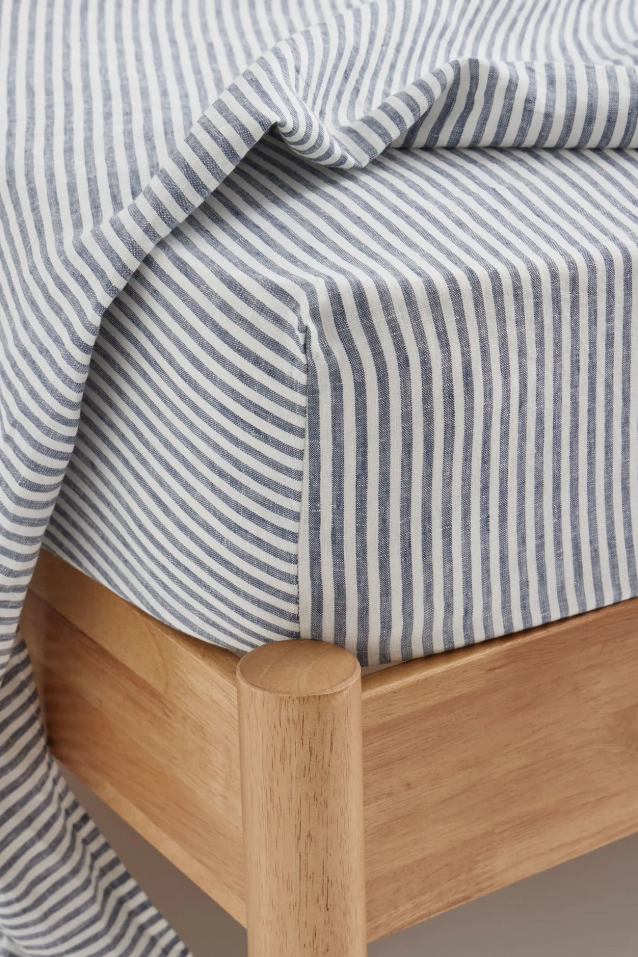 Linen Fitted Sheet Ocean Stripe
