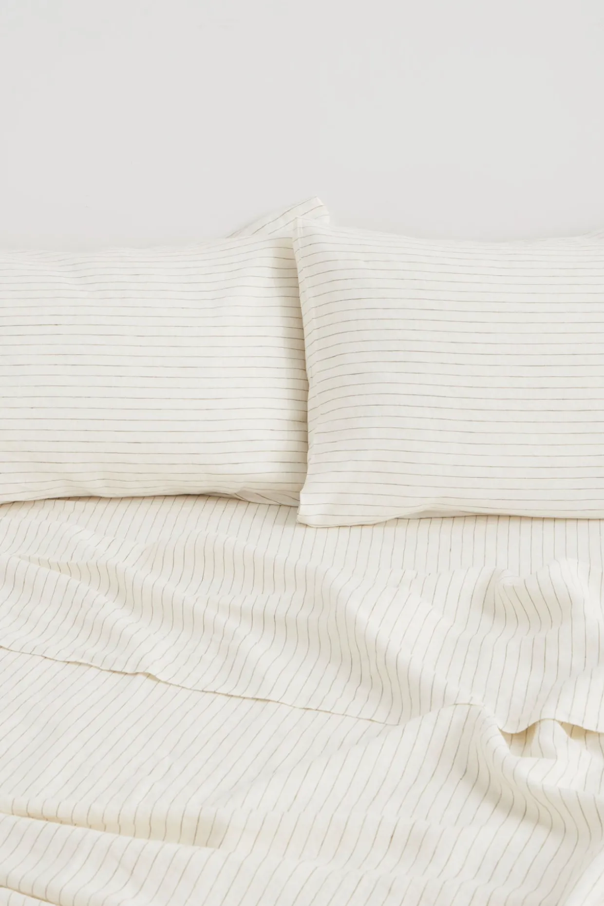 Linen Flat Sheet Olive Pinstripe