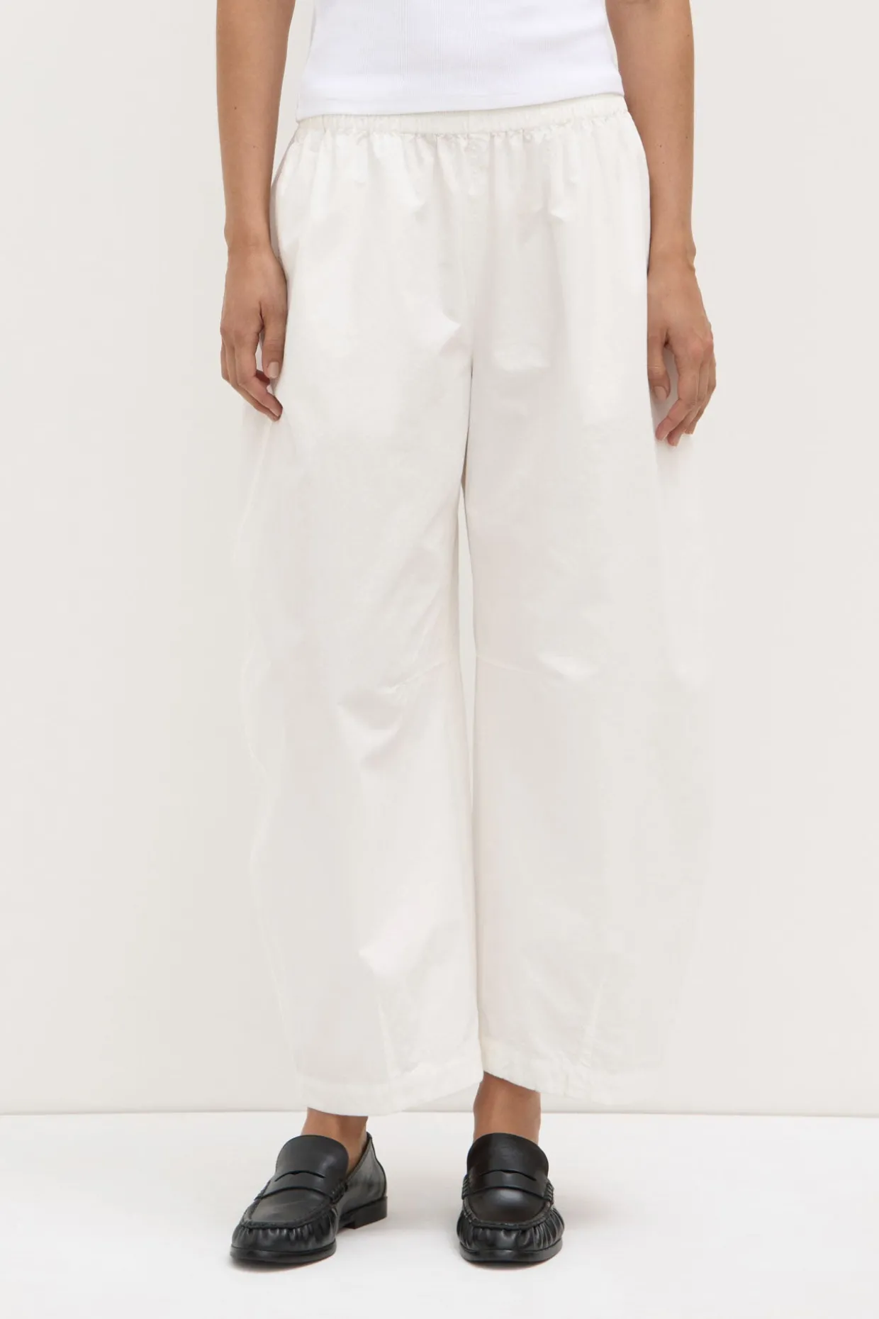 Lola Barrel Pant