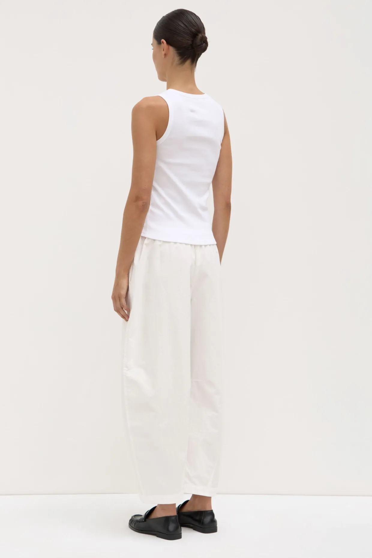 Lola Barrel Pant