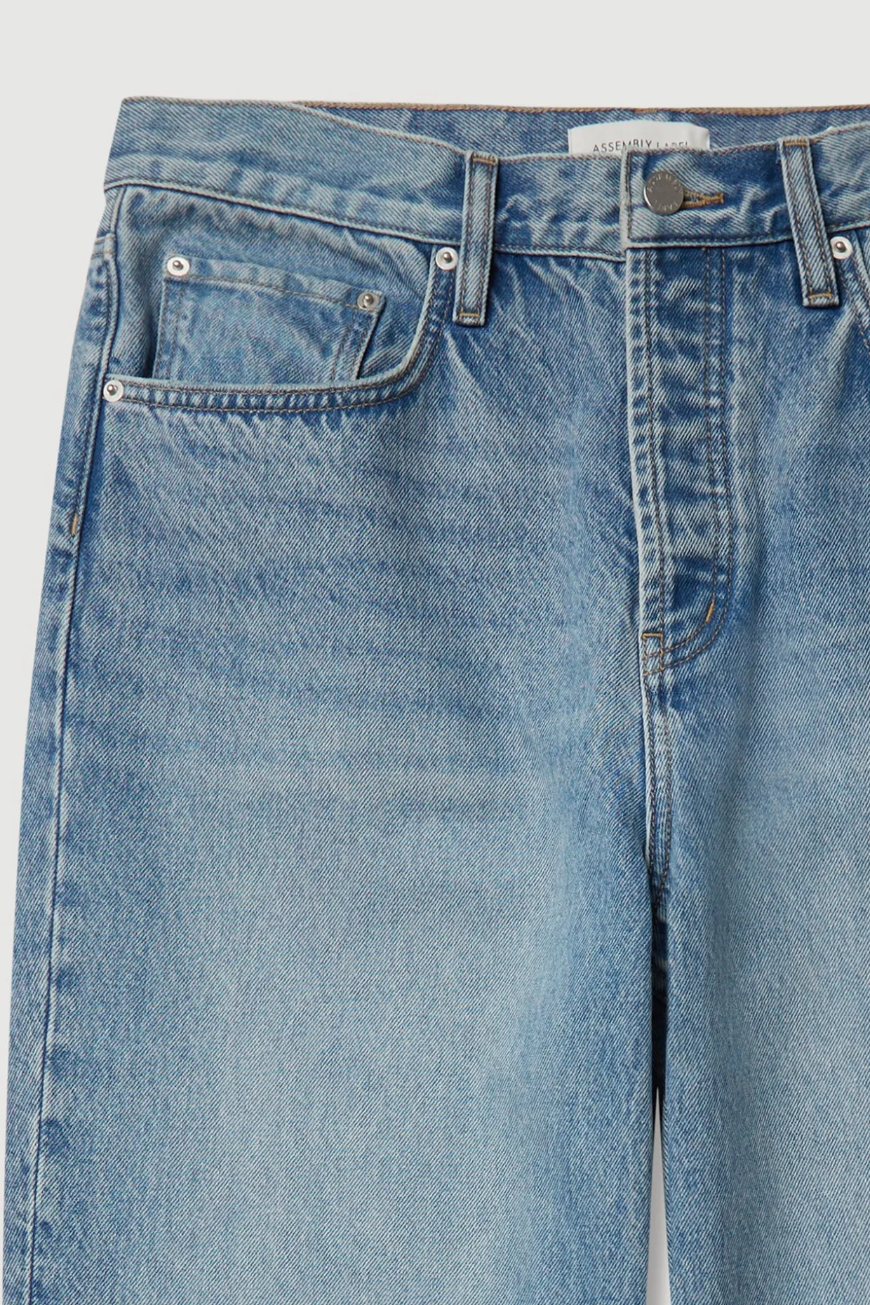 Mens Relaxed Jean