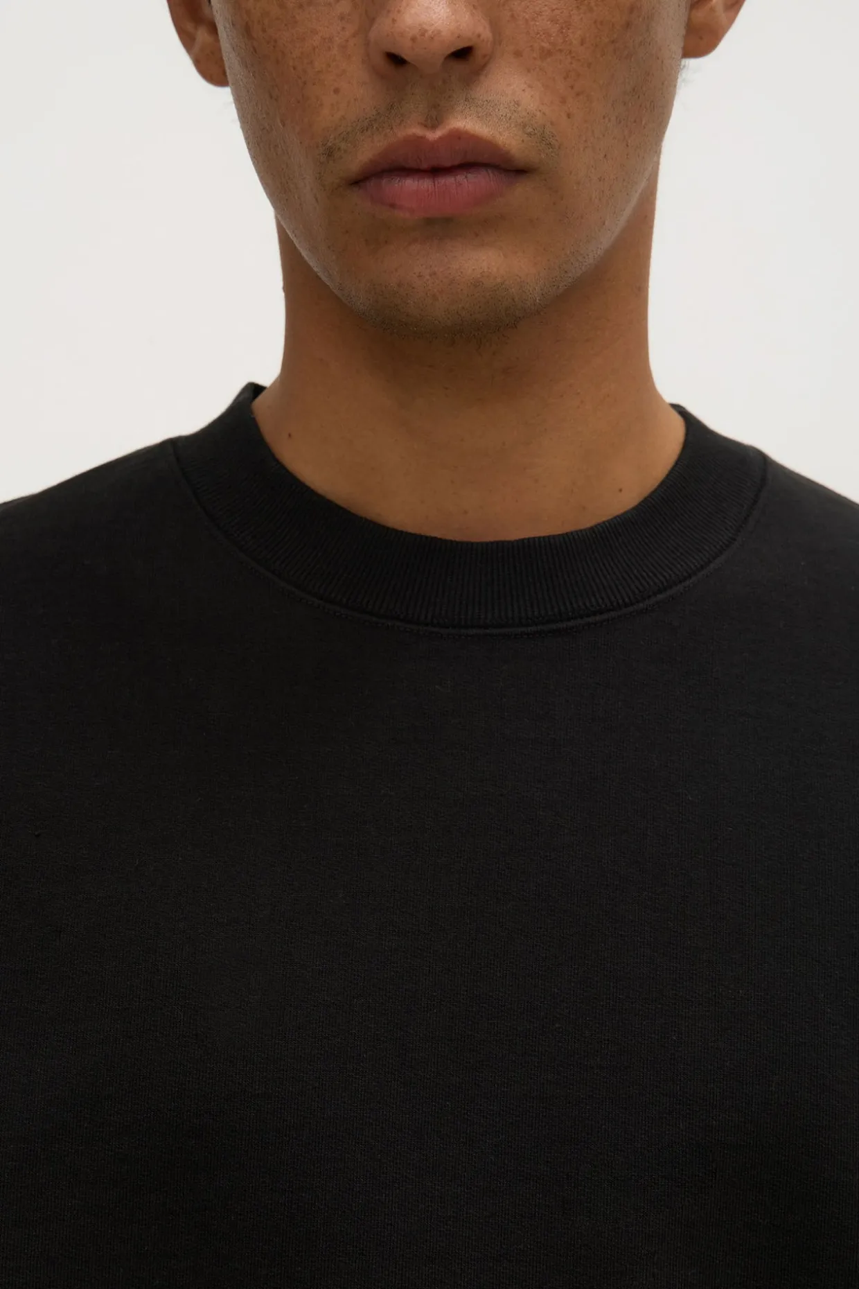 Mens Weekender Crew Neck Fleece