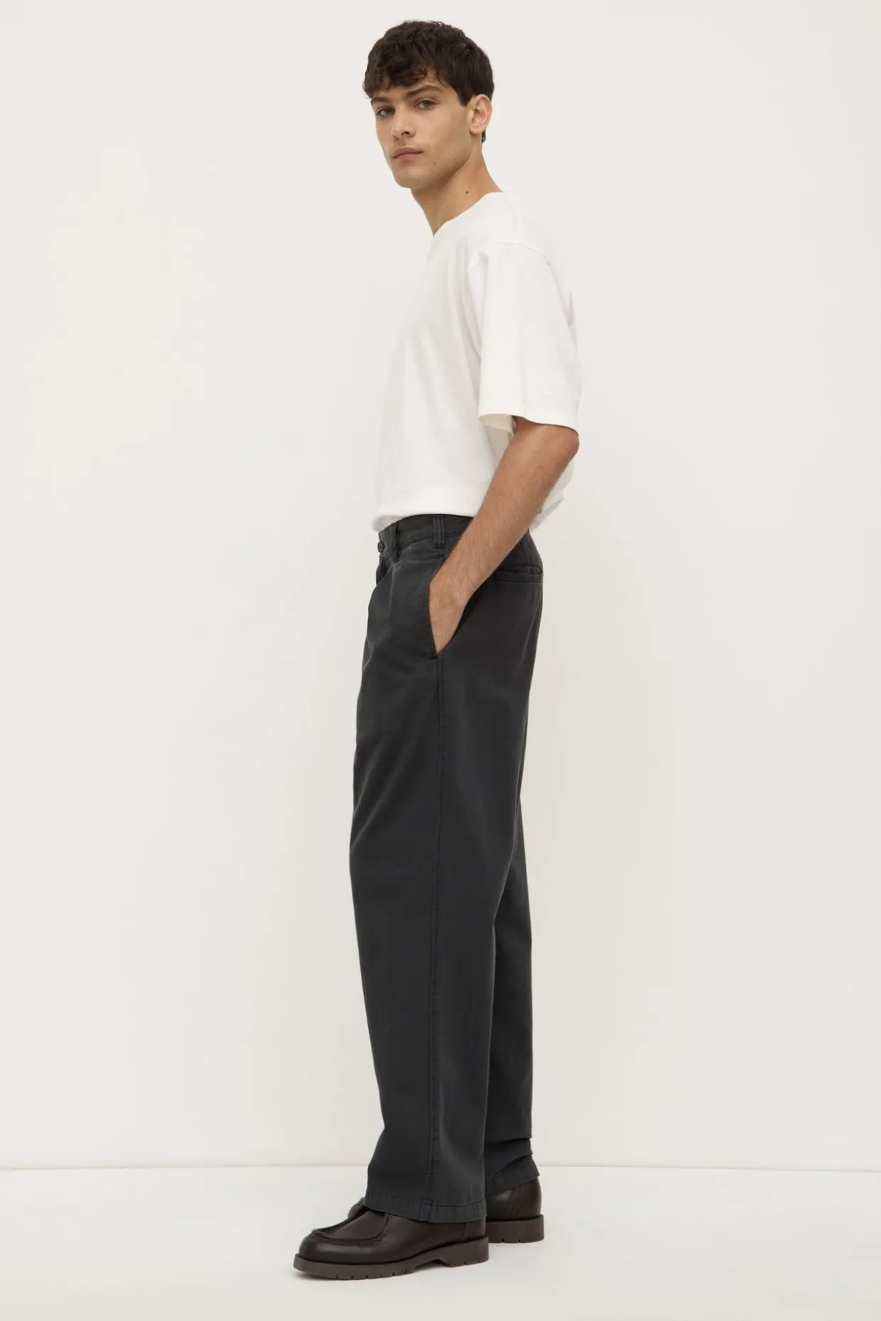 Miles Pleated Chino