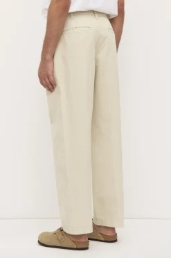 Miles Pleated Chino