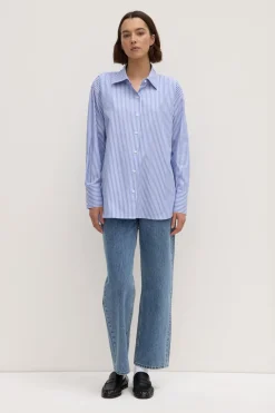 Signature Poplin Shirt