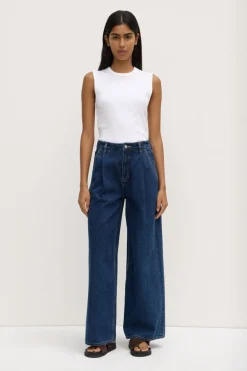 Slack Pleat Wide Leg Jean