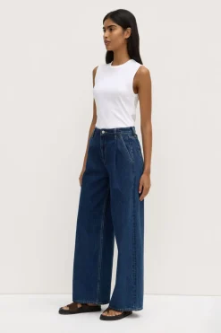 Slack Pleat Wide Leg Jean